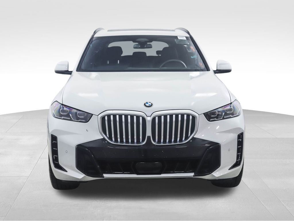 Thumbnail: 2025 BMW X5 - 8