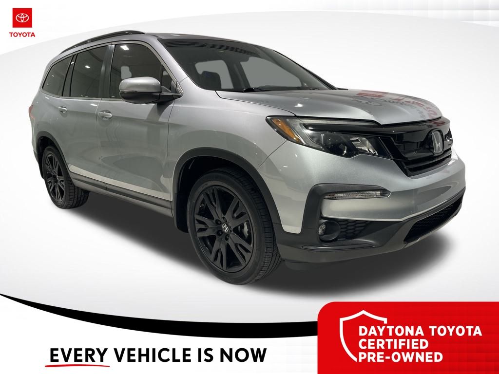 2022 Honda Pilot SE's photo