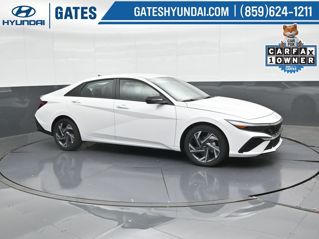 2025 Hyundai Elantra SEL Sport FWD