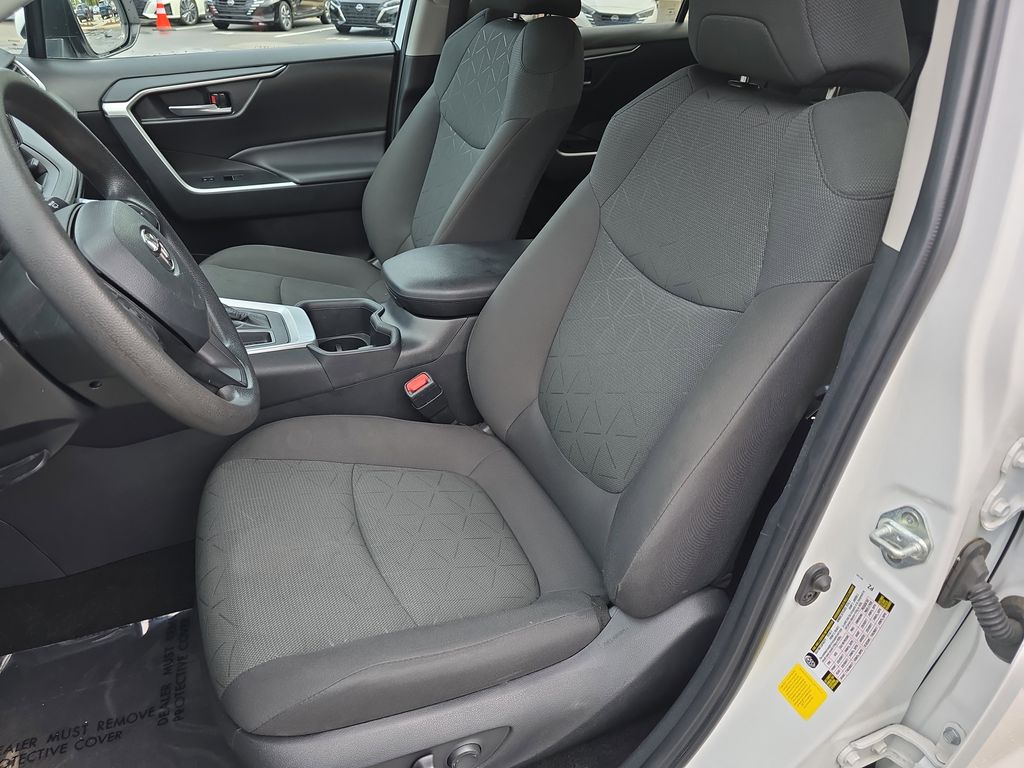 2024 Ice Cap Toyota RAV4 XLE FWD SUV