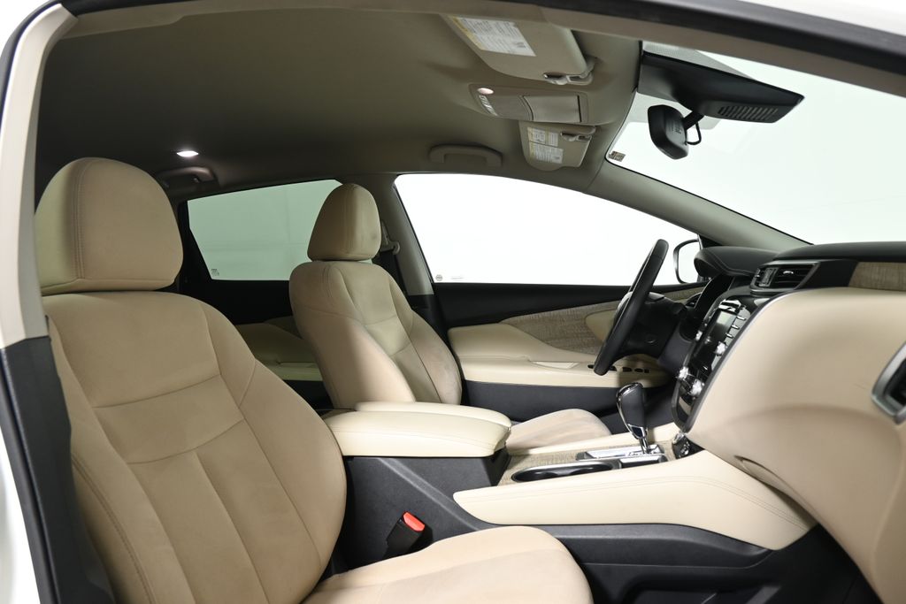 Thumbnail: 2020 Nissan Murano - 27