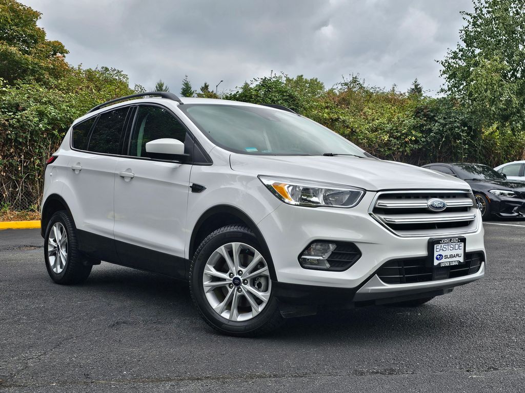 Oxford White 2018 Ford Escape SUV / Crossover All-Wheel Drive 6-Speed Automatic