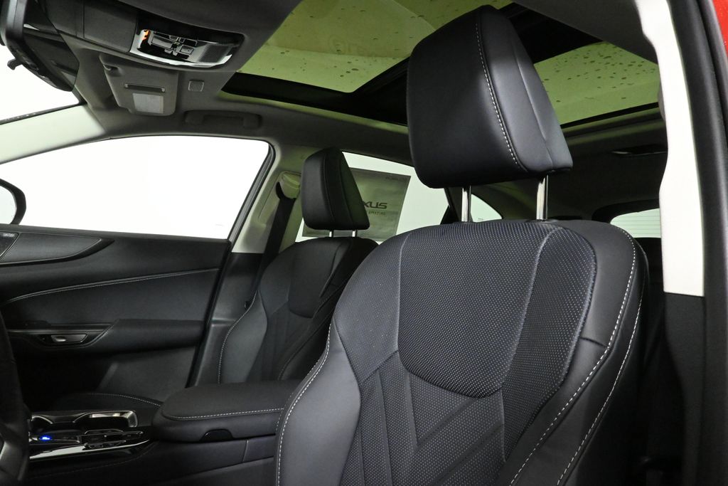 2025 Lexus NX 350 Luxury 16
