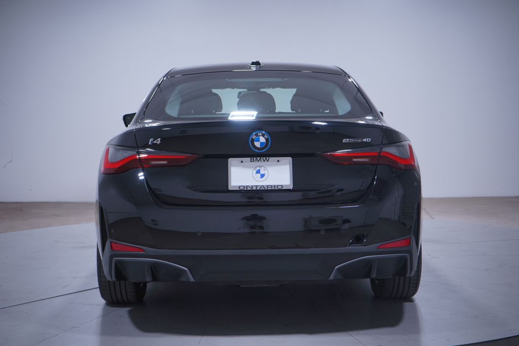 Thumbnail: 2025 BMW i4 - 5