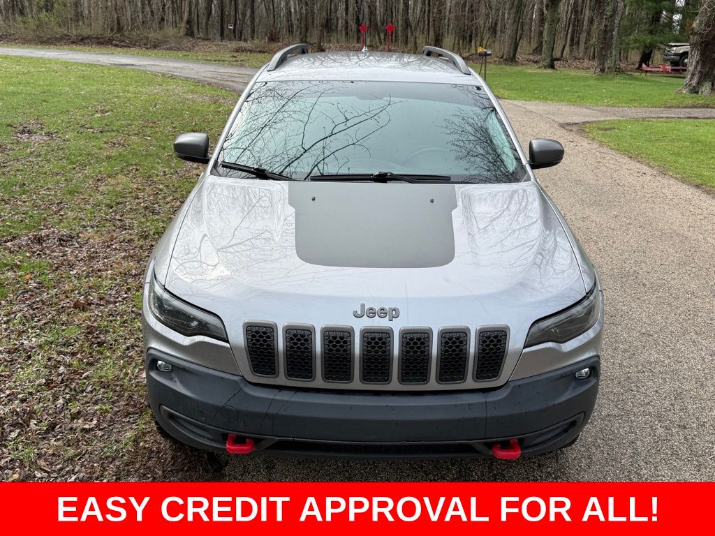 View vehicle photo 2