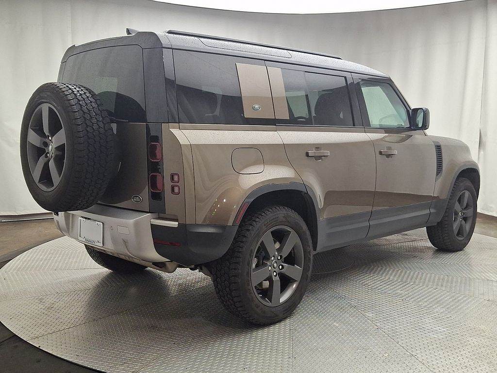 Thumbnail: 2020 Land Rover Defender - 4