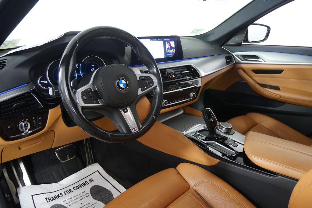 Thumbnail: 2019 BMW 5 Series - 13