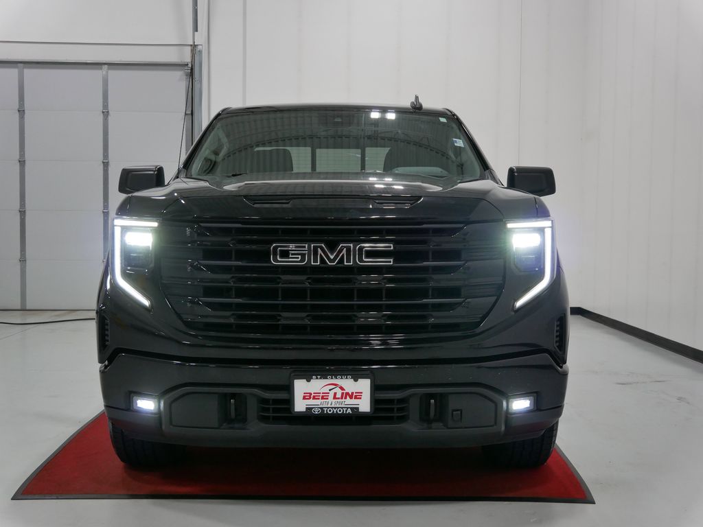 Used 2022 GMC Sierra 1500 Elevation with VIN 3GTUUCET4NG540187 for sale in Waite Park, Minnesota