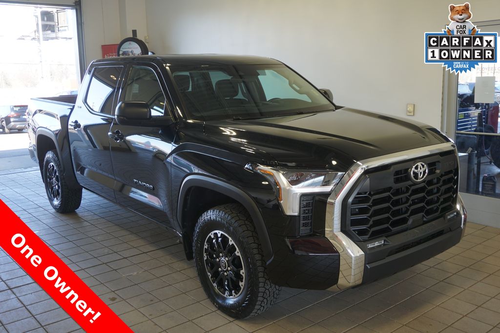 2024 Toyota Tundra SR5 CrewMax Cab 4WD