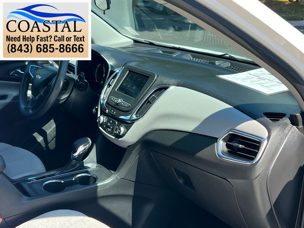2023 Chevrolet Equinox LS White at Matthews Motors of Wilmington