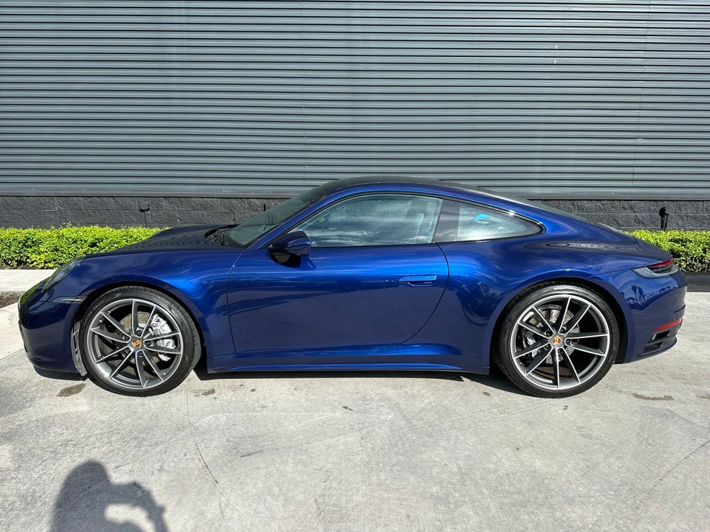 Thumbnail: 2022 Porsche 911 - 2