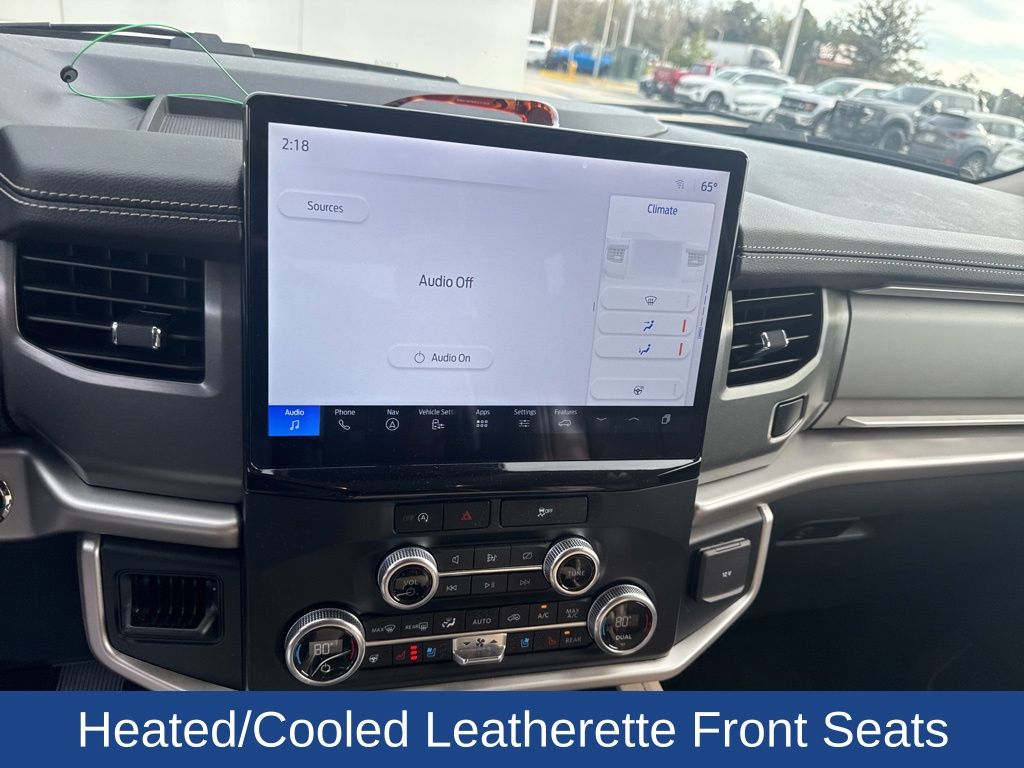 2024 Ford Expedition XLT