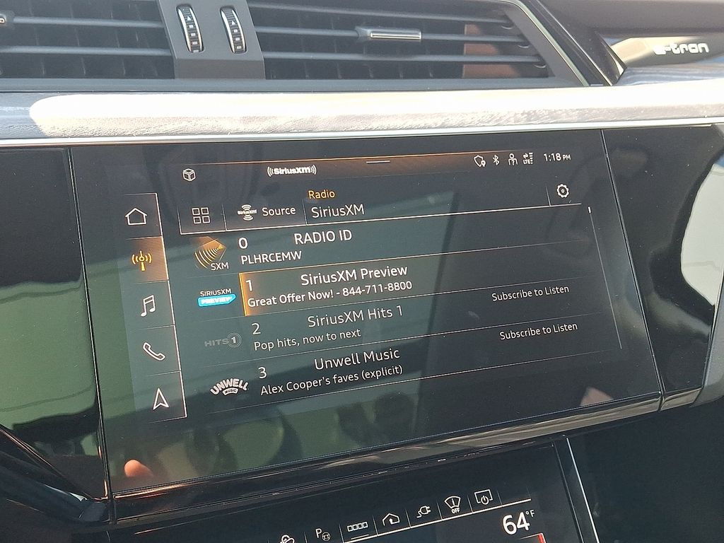 Thumbnail: 2024 Audi Q8 e-tron - 19