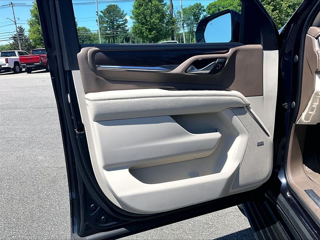 2022 GMC Yukon — photo 9