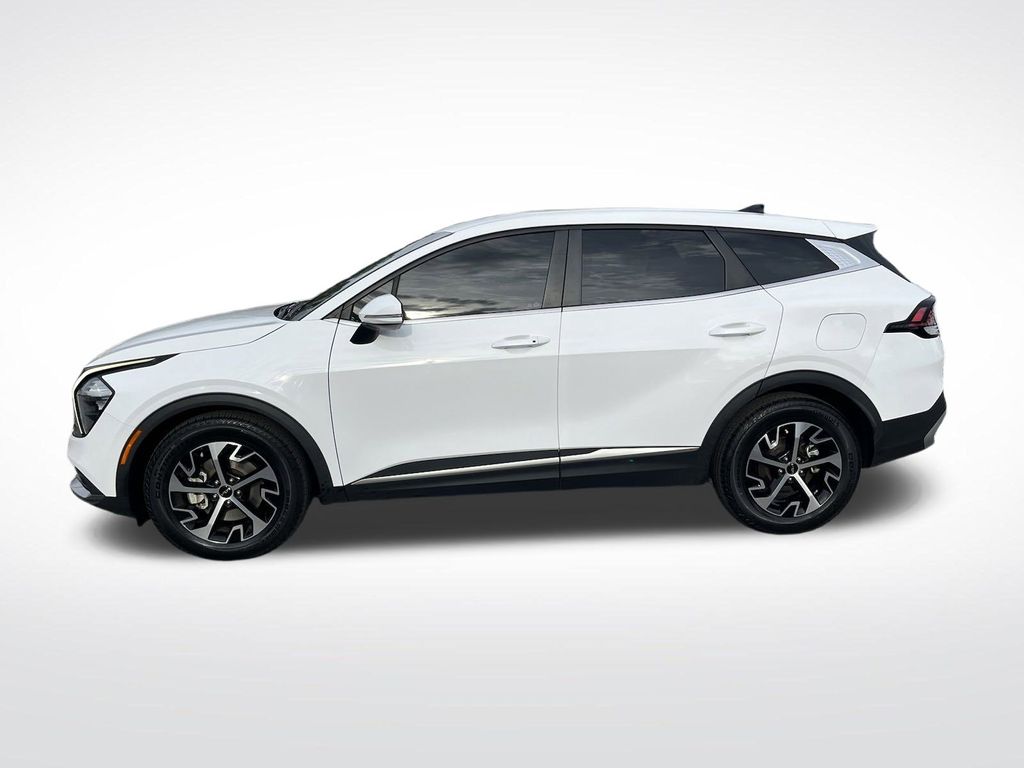 2023 Kia Sportage EX 8