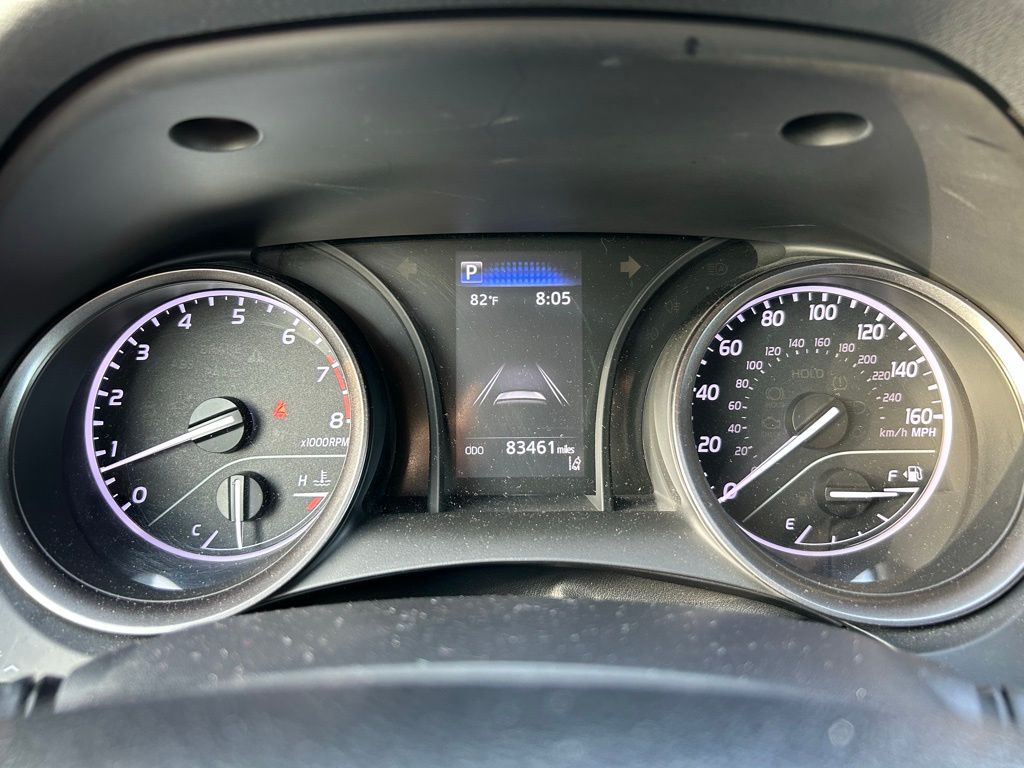 2021 Toyota Camry SE 23