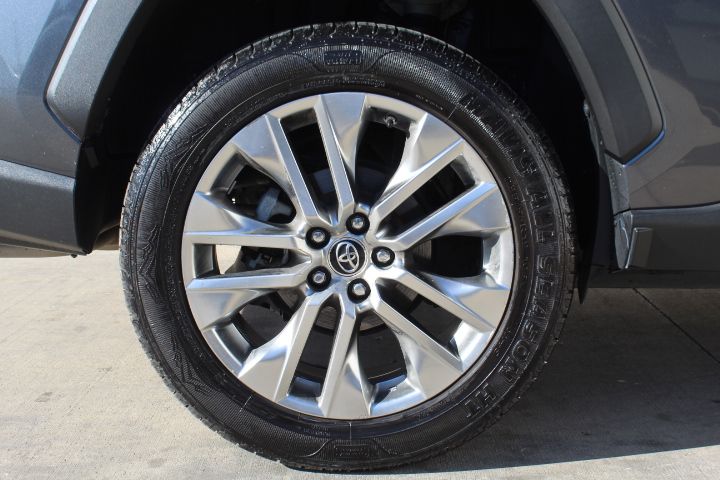 Used Car 2019 Toyota Rav4  Limited For Sale Under $25,000 In Georgetown, Texas