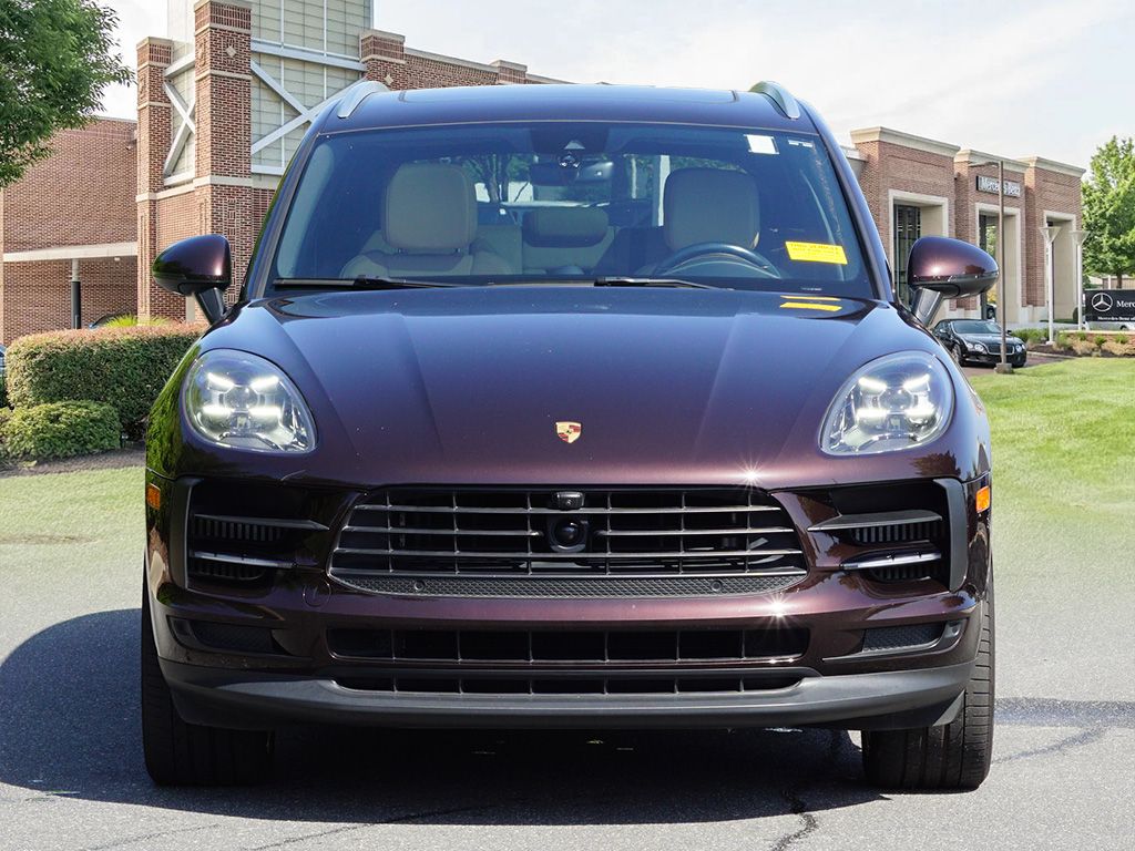 Thumbnail: 2021 Porsche Macan - 2