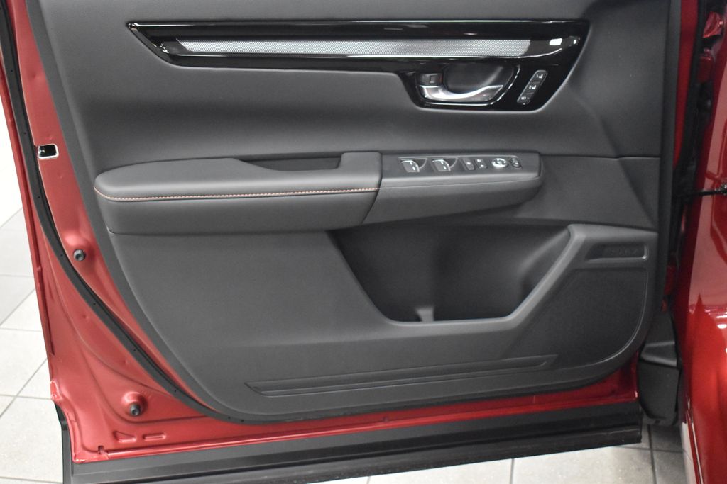 2025 Honda CR-V Sport Touring 8