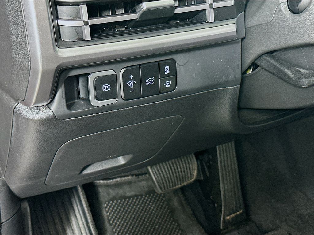 2025 Hyundai Santa Fe XRT 10