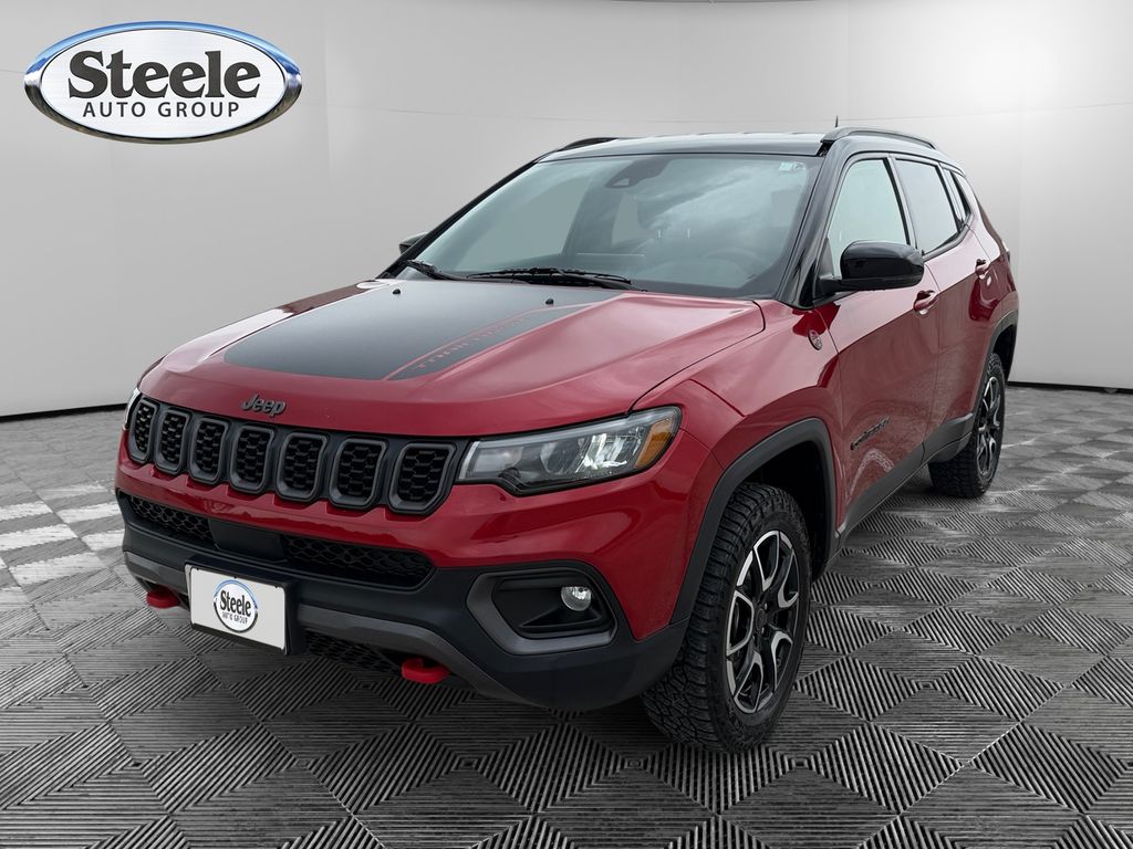 Red Hot Pearlcoat 2025 Jeep Compass Trailhawk 4WD SUV / Crossover Four-Wheel Drive 8-Speed Automatic