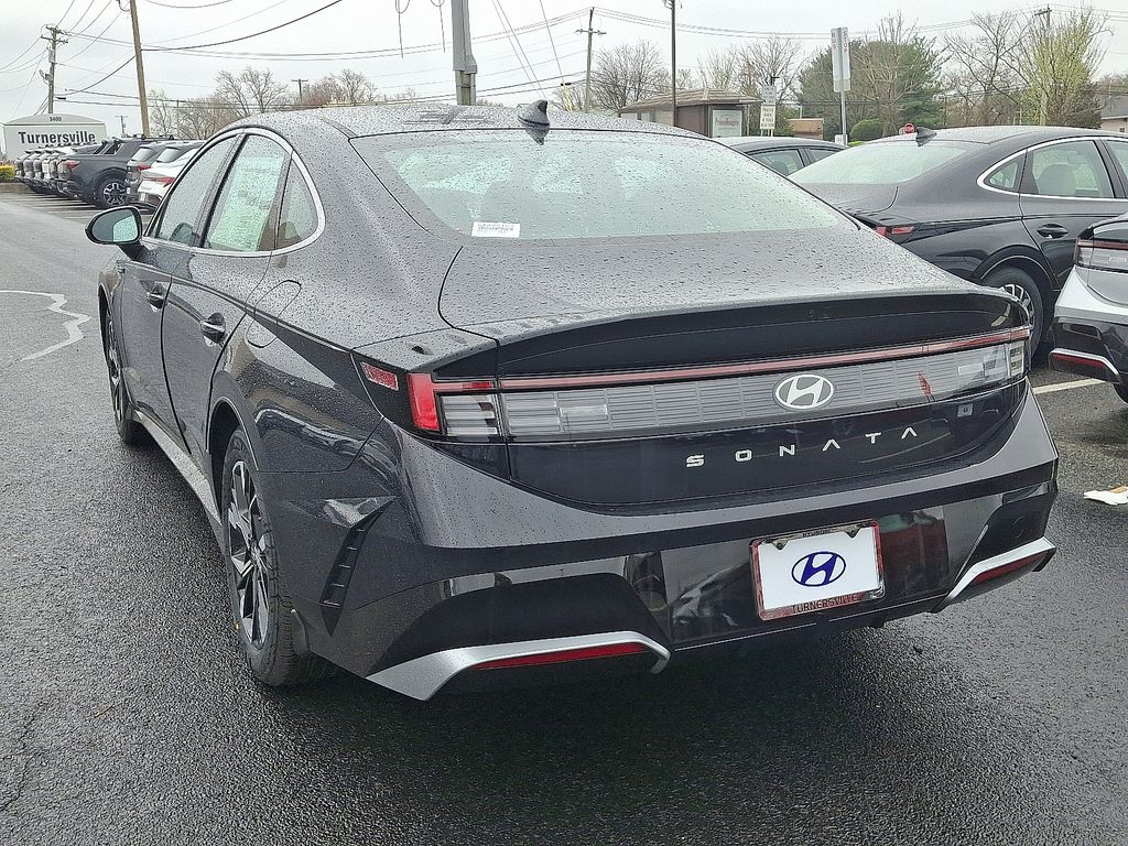 Thumbnail: 2025 Hyundai Sonata - 3