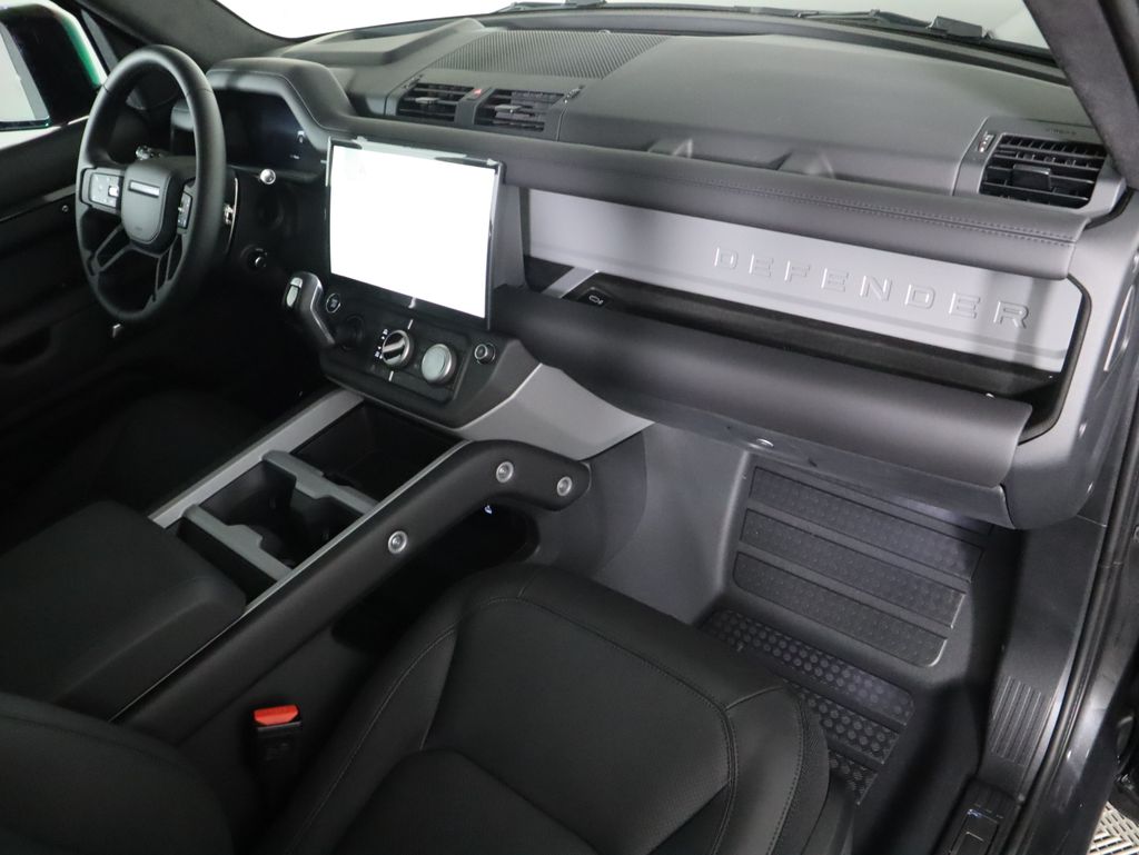 Thumbnail: 2026 Land Rover Defender - 18