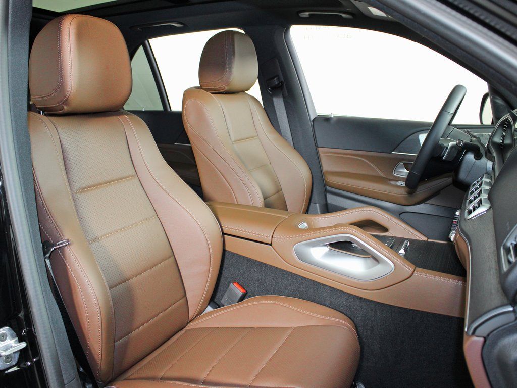 used 2026 Mercedes-Benz GLE car, priced at $65,715