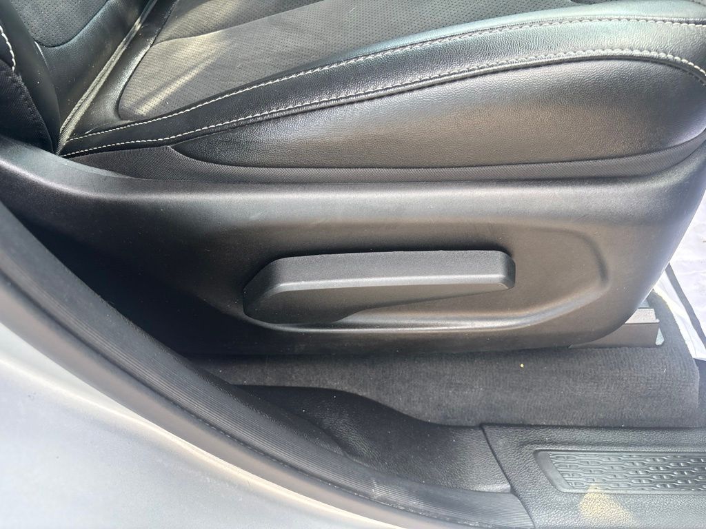 Used 2024 Jeep Grand Cherokee SUV