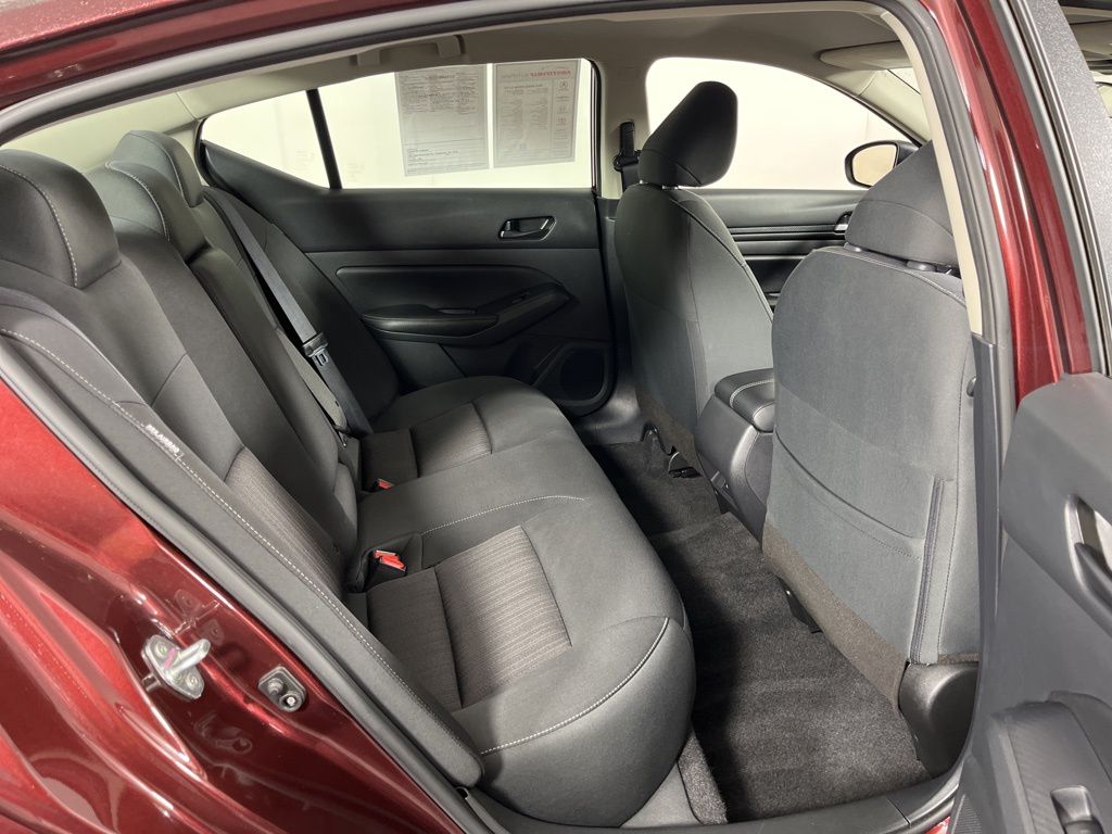 Thumbnail: 2025 Nissan Altima - 7