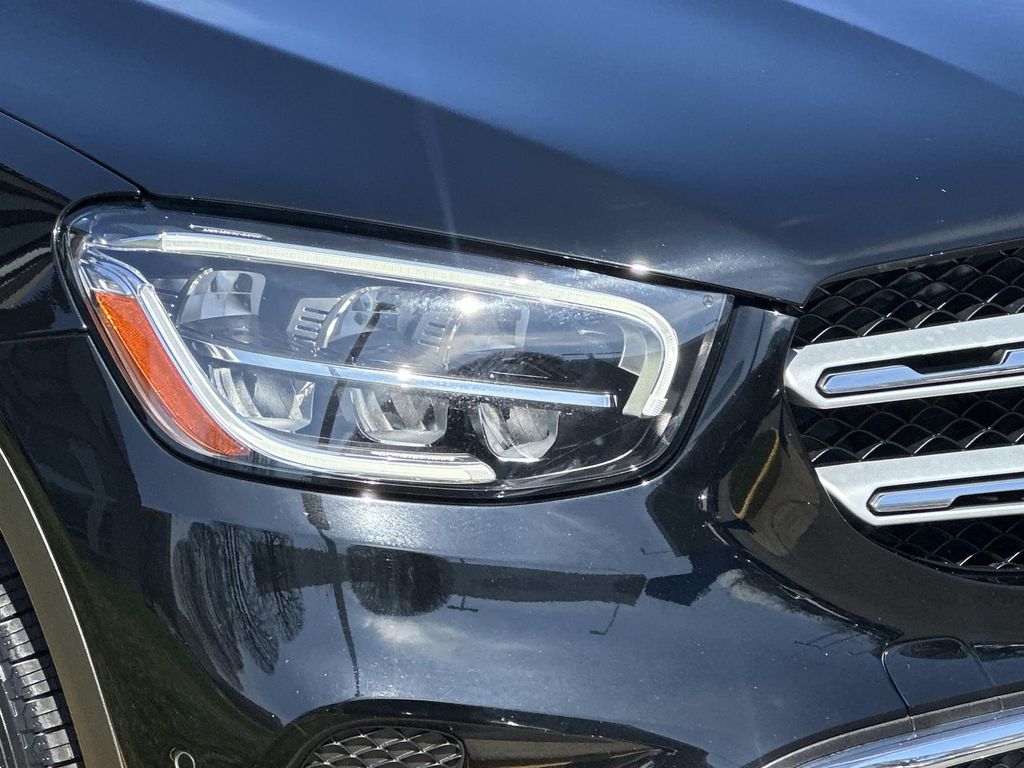 Thumbnail: 2022 Mercedes-Benz GLC - 5