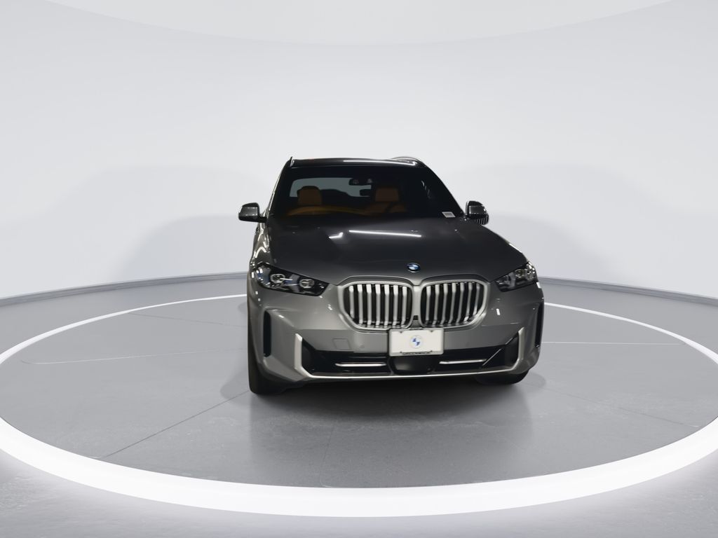 Thumbnail: 2026 BMW X5 - 3