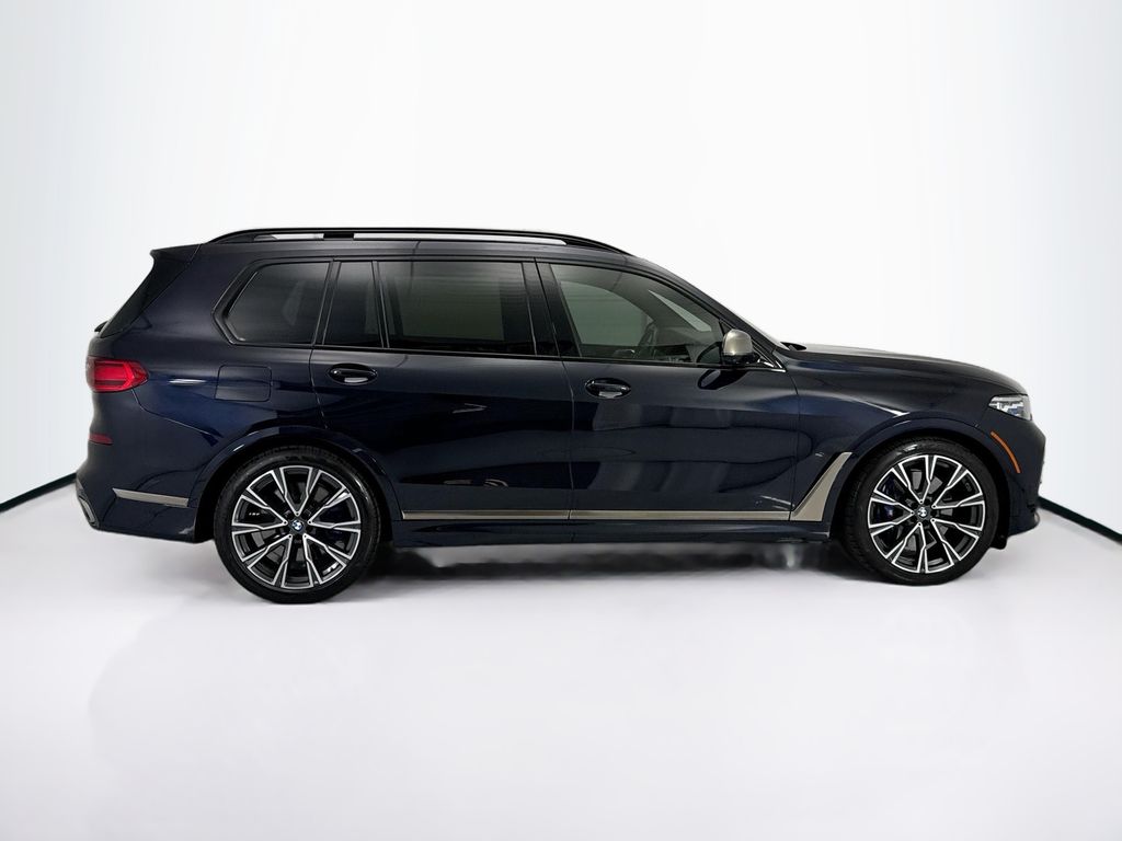 Thumbnail: 2021 BMW X7 - 4