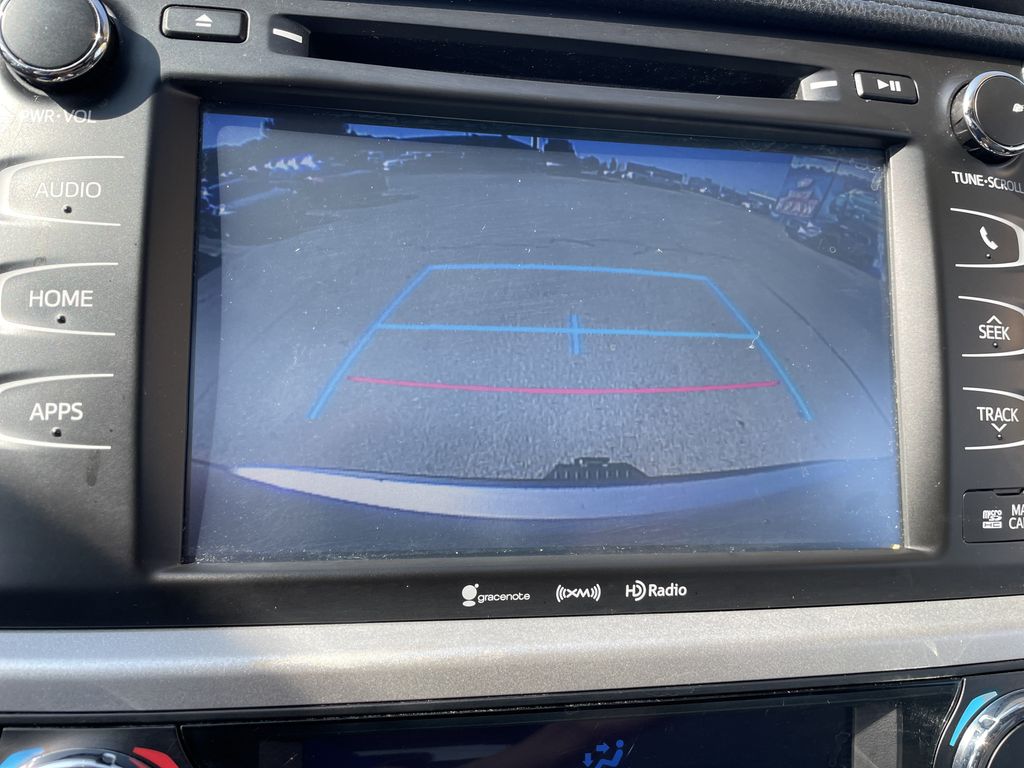 Used 2016 Toyota Highlander SUV