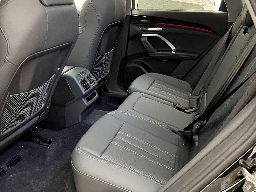 Thumbnail: 2025 Audi Q5 - 15