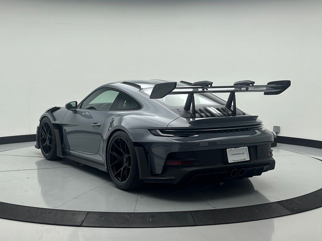 Thumbnail: 2025 Porsche 911 - 3
