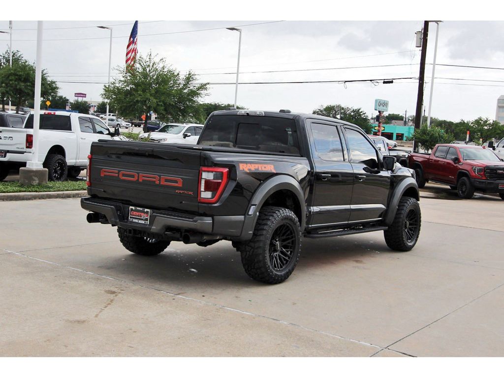 2023 Ford F-150 Raptor - 3