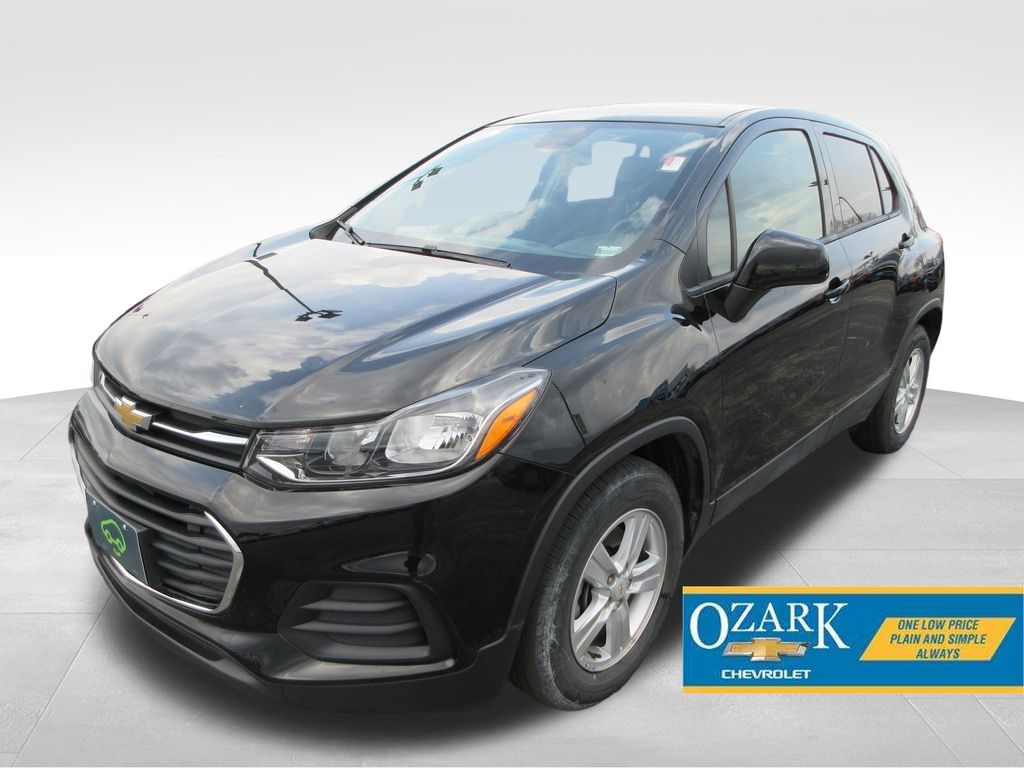 Mosaic Black Metallic 2021 Chevrolet Trax LS FWD SUV / Crossover Front-Wheel Drive 6-Speed Automatic