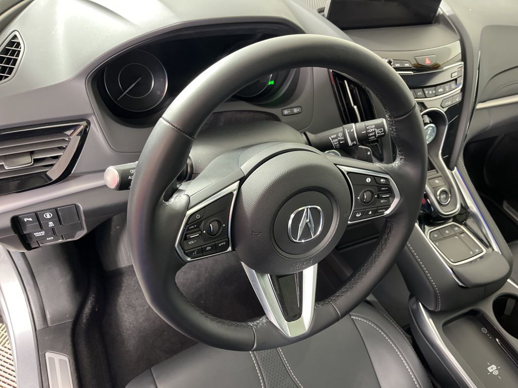 Thumbnail: 2025 Acura RDX - 26