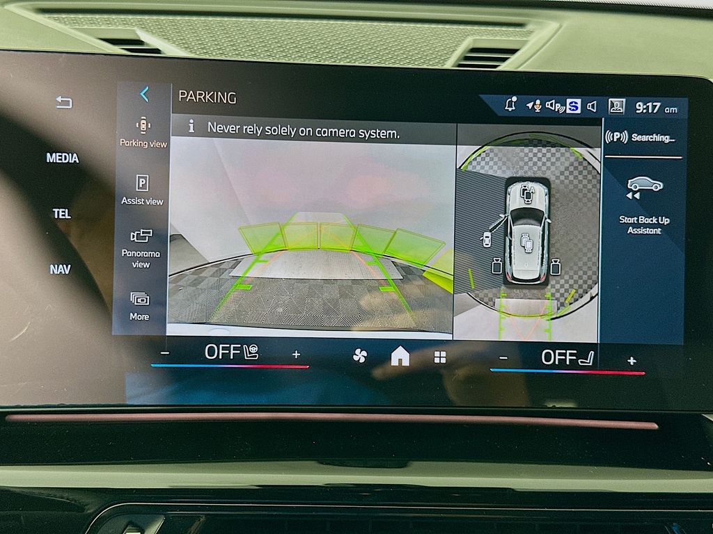 Thumbnail: 2026 BMW X1 - 13