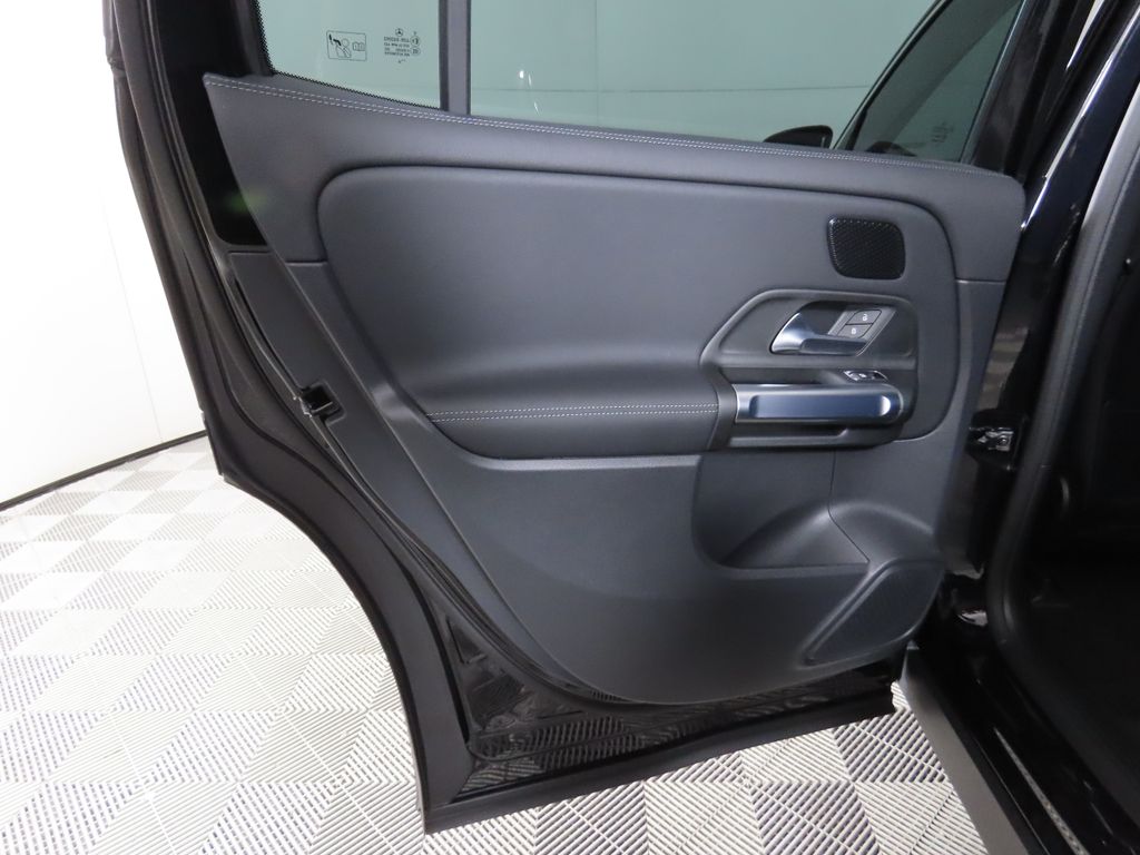 2024 Mercedes-Benz EQB 250+ 27