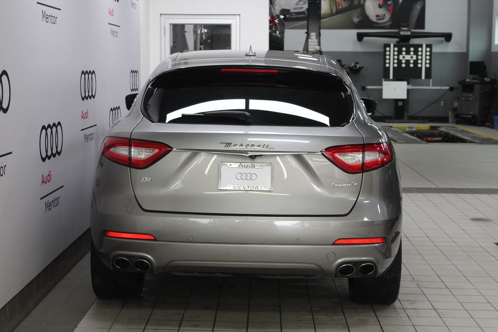 2019 Maserati Levante Base 5