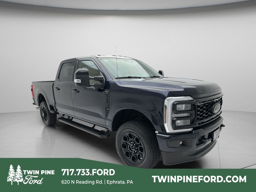 2025 Ford F-350 Super Duty Lariat Crew Cab 4WD