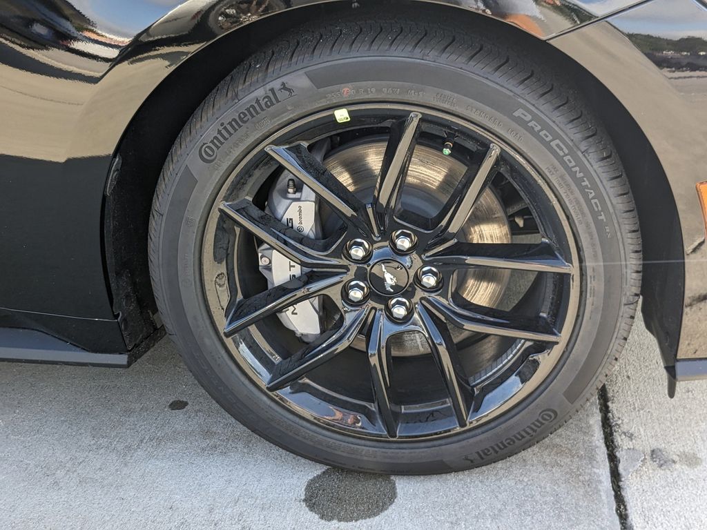 2025 Ford Mustang GT