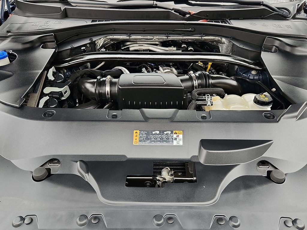 Thumbnail: 2020 Lincoln Aviator - 28