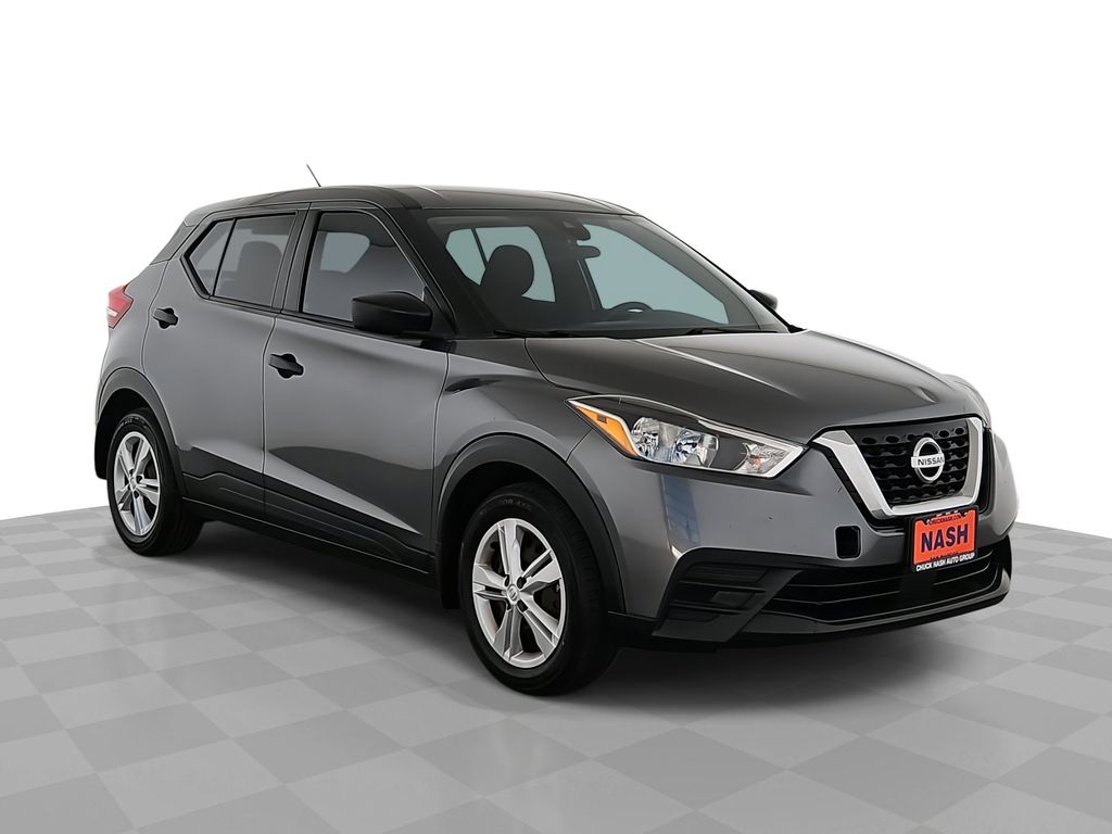 2020 Nissan Kicks S FWD