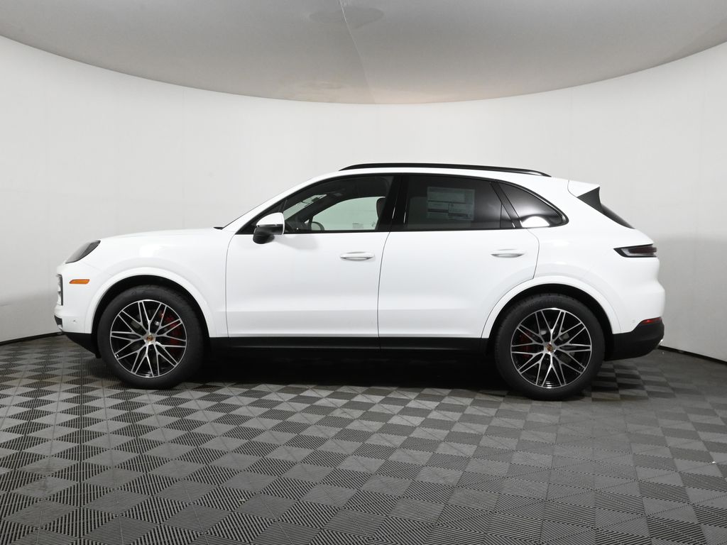 Thumbnail: 2025 Porsche Cayenne - 2