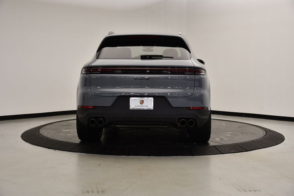 Thumbnail: 2025 Porsche Cayenne - 4