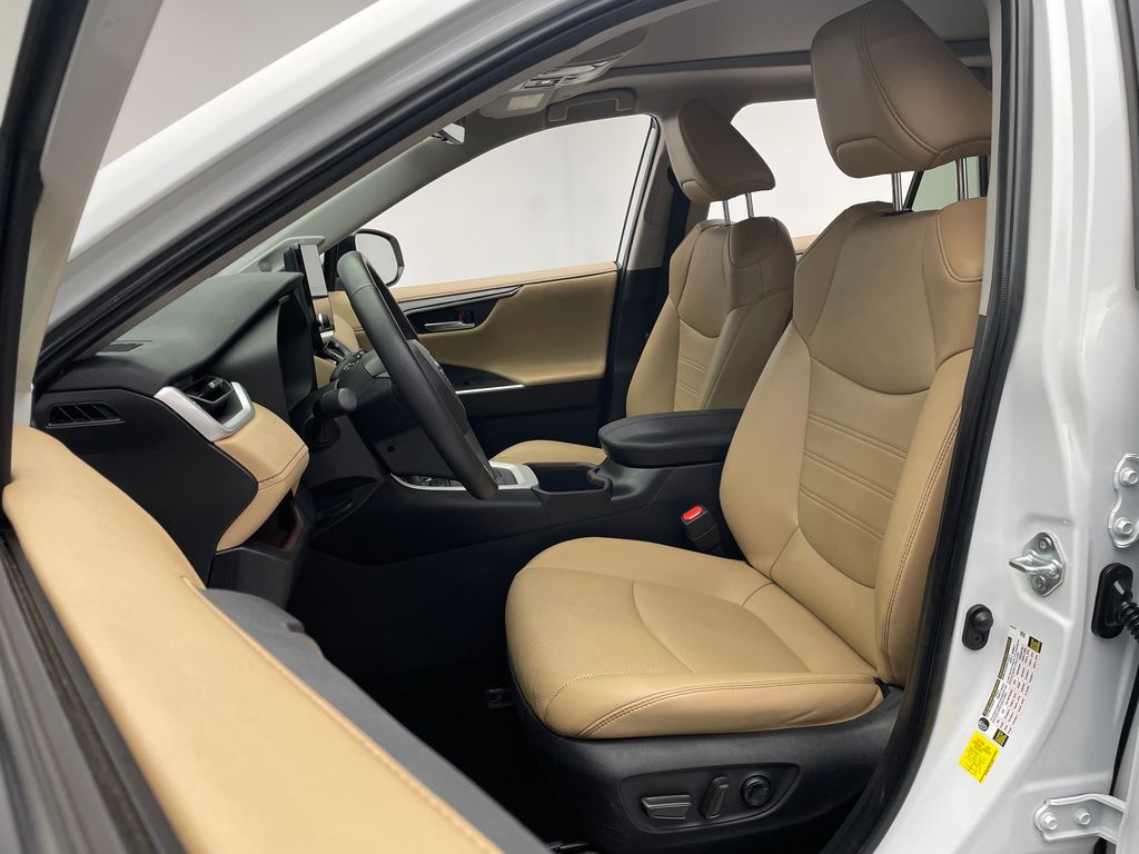 2024 Toyota RAV4 Limited 13