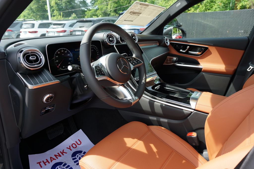 2025 Mercedes-Benz GLC 350 21